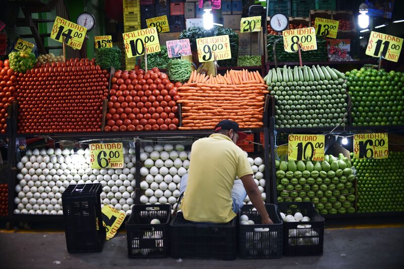 Menores precios en jitomate, chiles, huevo, uva, limón y pepino.jpg